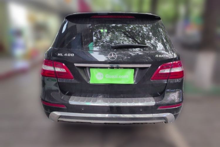 Used Mercedes-Benz M-Class 2015 ML 400 4MATIC Luxury Model Rear