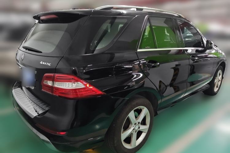 Used Mercedes-Benz M-Class 2015 ML 320 4MATIC Rear Right 45 Deg