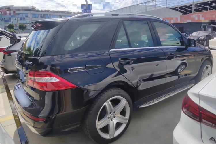 Used Mercedes-Benz M-Class 2015 ML 350 CDI 4MATIC Rear Right 45 Deg