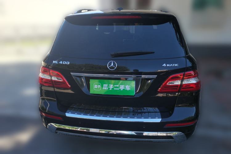 Used Mercedes-Benz M-Class 2015 ML 400 4MATIC Luxury Model Rear