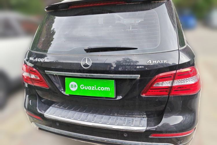 Used Mercedes-Benz M-Class 2015 ML 400 4MATIC Dynamic Model Rear