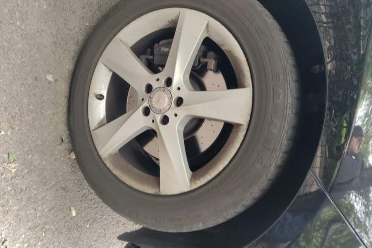 Used Mercedes-Benz M-Class 2015 ML 400 4MATIC Dynamic Model Right Front Wheel Hub