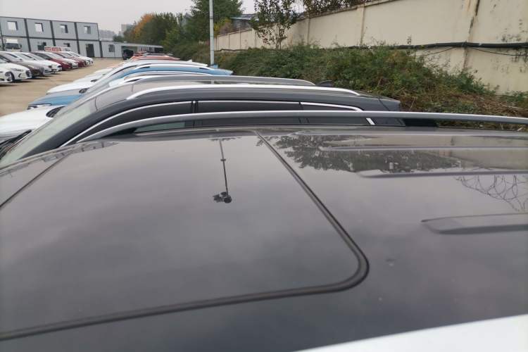 Used Mercedes-Benz M-Class 2015 ML 320 4MATIC Roof
