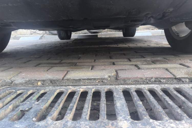 Used Mercedes-Benz M-Class 2015 ML 320 4MATIC Chassis Front