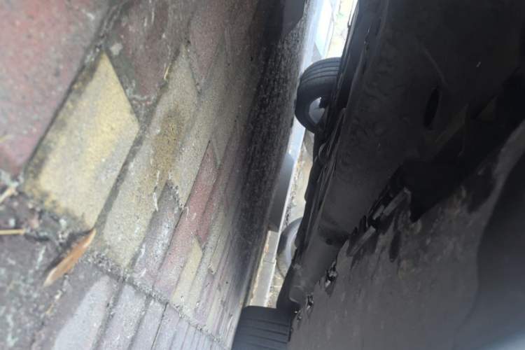 Used Mercedes-Benz M-Class 2015 ML 320 4MATIC Chassis Front Left