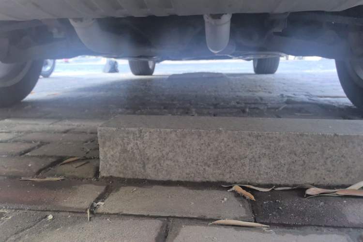 Used Mercedes-Benz M-Class 2015 ML 320 4MATIC Chassis Rear
