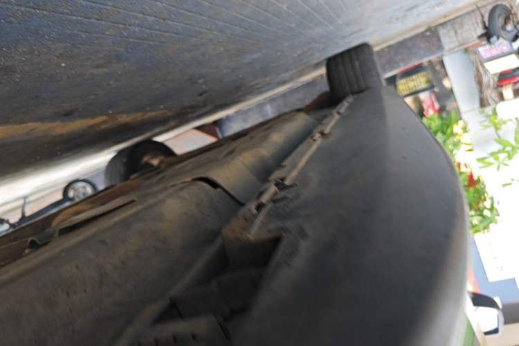 Used Mercedes-Benz M-Class 2015 ML 320 4MATIC Chassis Rear Left