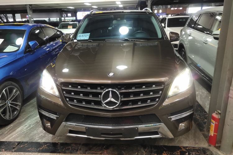 Used Mercedes-Benz M-Class 2015 ML 400 4MATIC Dynamic Model Front