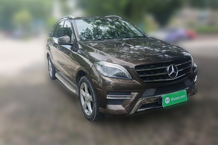 Used Mercedes-Benz M-Class 2015 ML 320 4MATIC Front Right 45 Deg