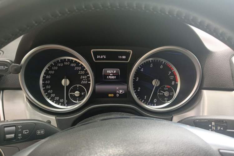 Used Mercedes-Benz M-Class 2015 ML 320 4MATIC Instrument Cluster