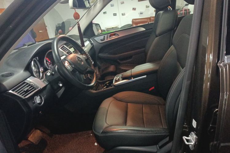 Used Mercedes-Benz M-Class 2015 ML 320 4MATIC Left Front Seat