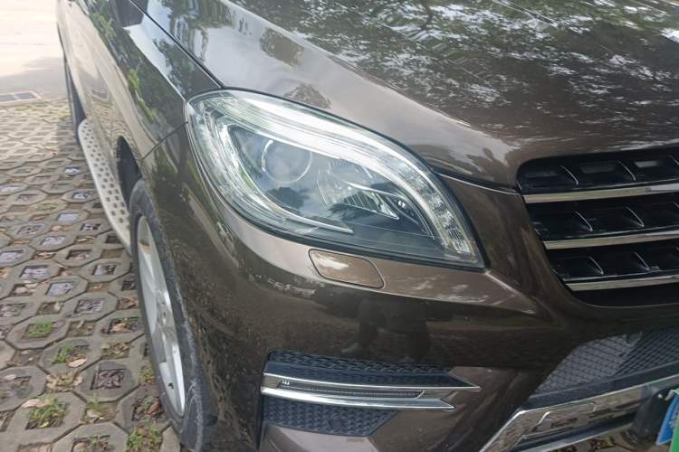 Used Mercedes-Benz M-Class 2015 ML 320 4MATIC Right Front Headlight