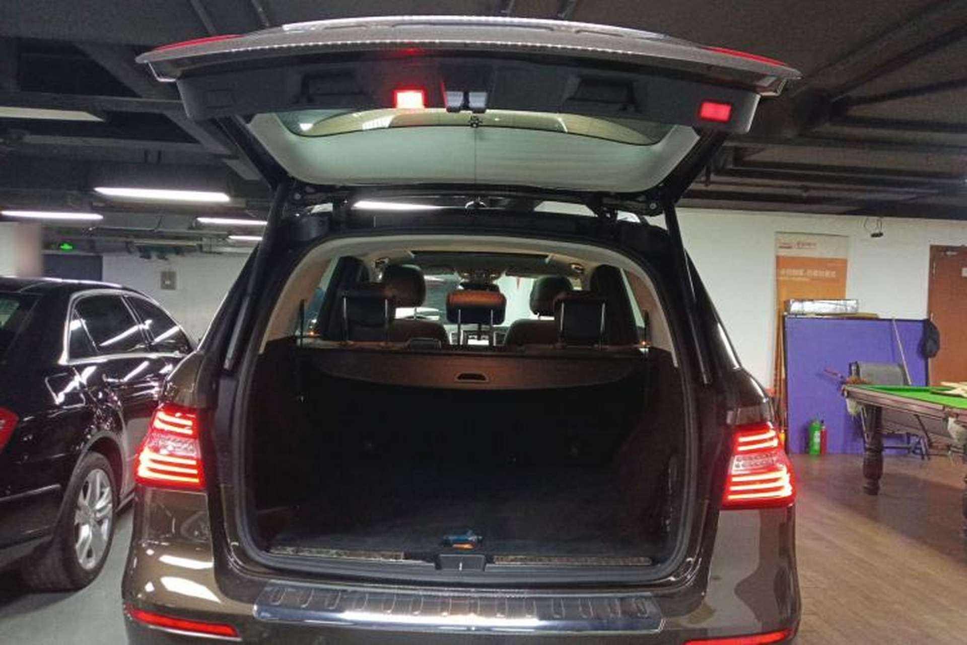Used Mercedes-Benz M-Class 2015 ML 320 4MATIC Trunk