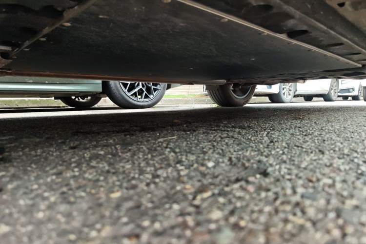 Used Mercedes-Benz M-Class 2015 ML 320 4MATIC Chassis Front Left