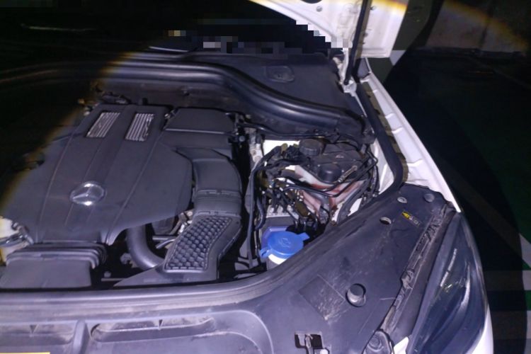 Used Mercedes-Benz M-Class 2015 ML 400 4MATIC Dynamic Model Engine Bay Left