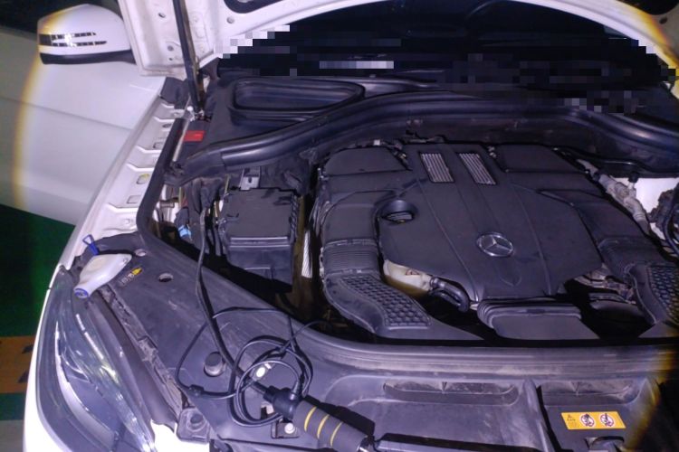 Used Mercedes-Benz M-Class 2015 ML 400 4MATIC Dynamic Model Engine Bay Right