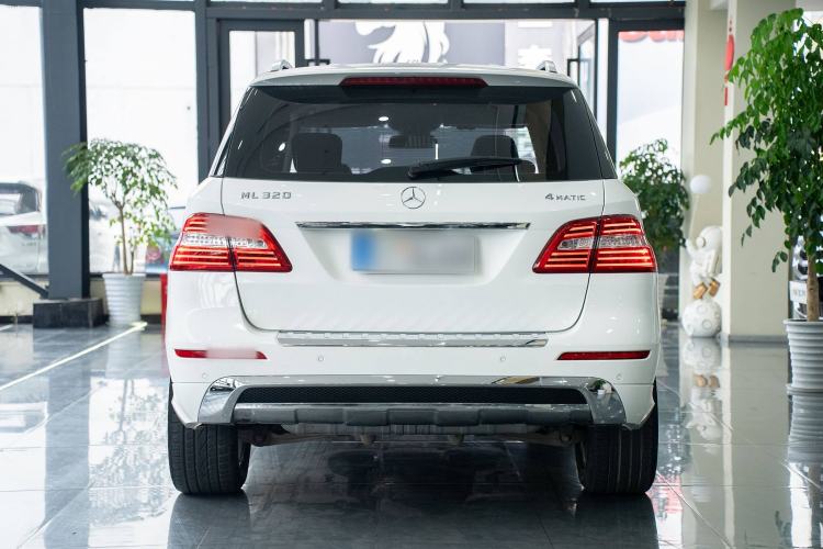 Used Mercedes-Benz M-Class 2015 ML 320 4MATIC Exterior 5