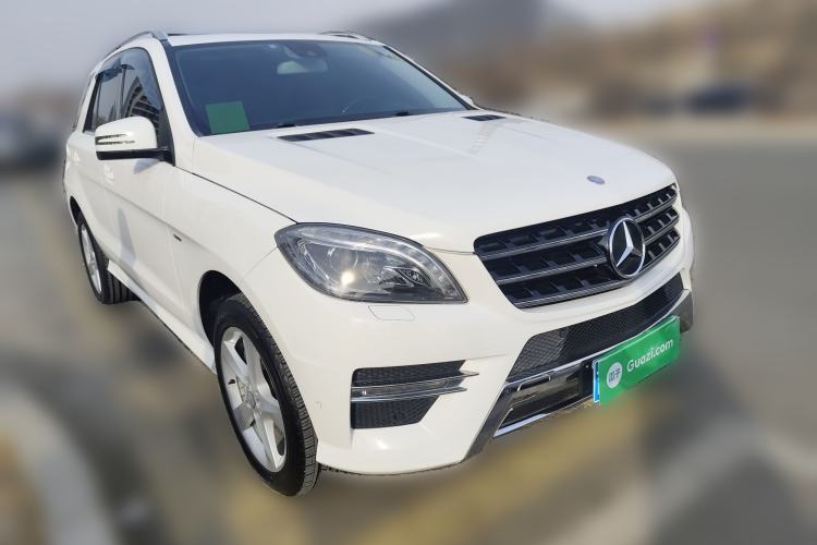 Used Mercedes-Benz M-Class 2015 ML 320 4MATIC Front Right 45 Deg