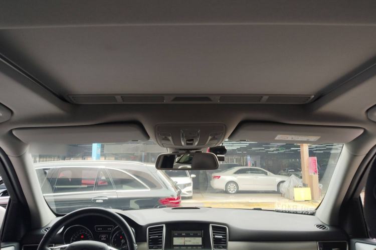 Used Mercedes-Benz M-Class 2015 ML 320 4MATIC Headliner