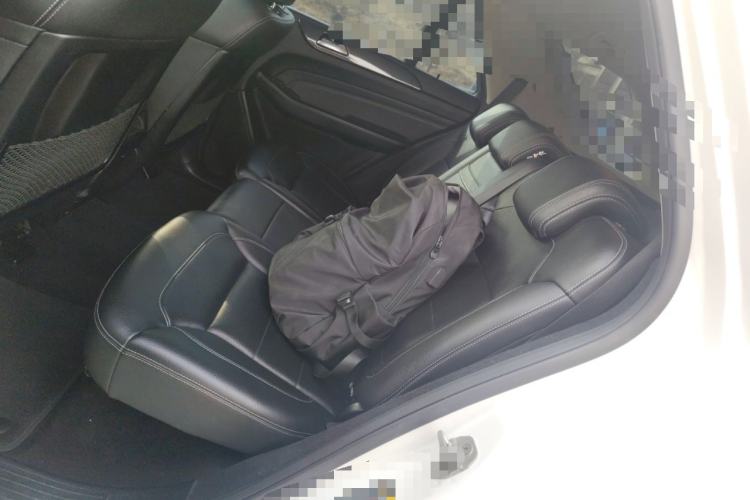 Used Mercedes-Benz M-Class 2015 ML 320 4MATIC Left Rear Seat