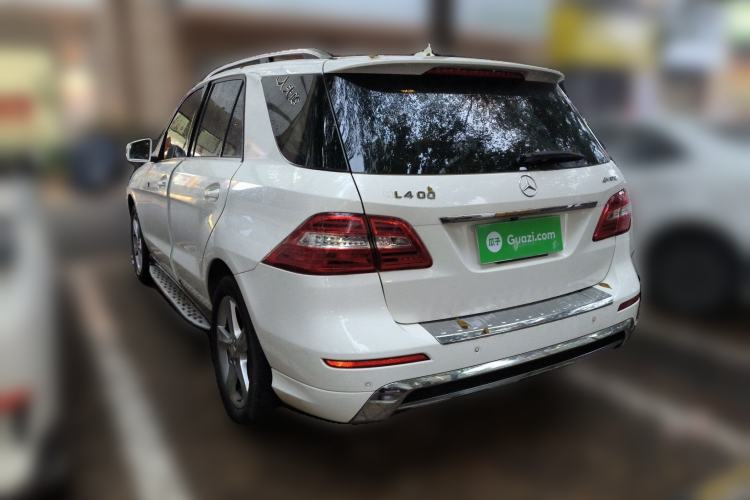 Used Mercedes-Benz M-Class 2015 ML 400 4MATIC Dynamic Model Rear Left 45 Deg