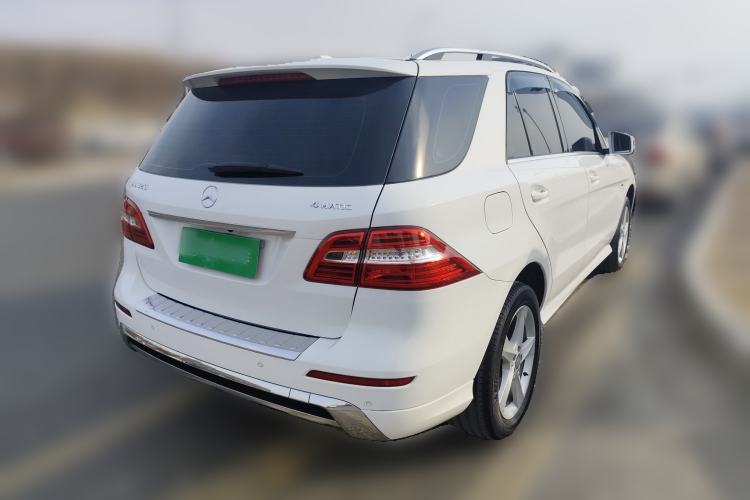 Used Mercedes-Benz M-Class 2015 ML 320 4MATIC Rear Right 45 Deg