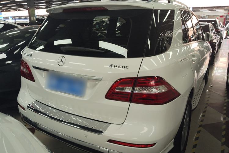 Used Mercedes-Benz M-Class 2015 ML 320 4MATIC Rear Right 45 Deg