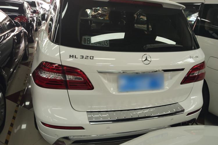 Used Mercedes-Benz M-Class 2015 ML 320 4MATIC Rear
