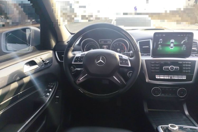 Used Mercedes-Benz M-Class 2015 ML 320 4MATIC Steering Wheel