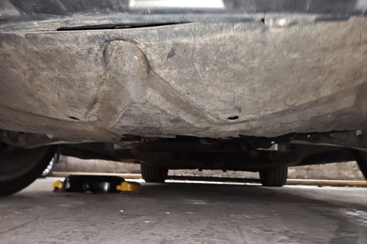 Used Mercedes-Benz M-Class AMG 2011 AMG ML 63 Chassis Front