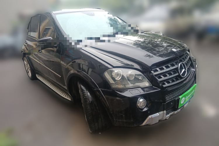 Used Mercedes-Benz M-Class AMG 2011 AMG ML 63 Front Right 45 Deg