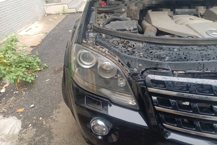 Used Mercedes-Benz M-Class AMG 2011 AMG ML 63 Right Front Headlight
