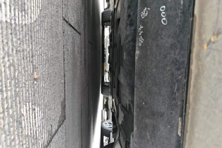 Used Mercedes-Benz M-Class AMG 2012 AMG ML 63 Chassis Front