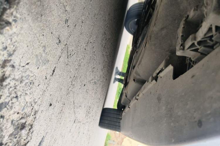 Used Mercedes-Benz M-Class AMG 2012 AMG ML 63 Chassis Front Left