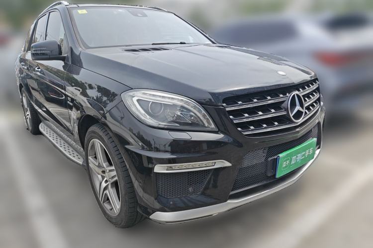 Used Mercedes-Benz M-Class AMG 2012 AMG ML 63 Front Right 45 Deg