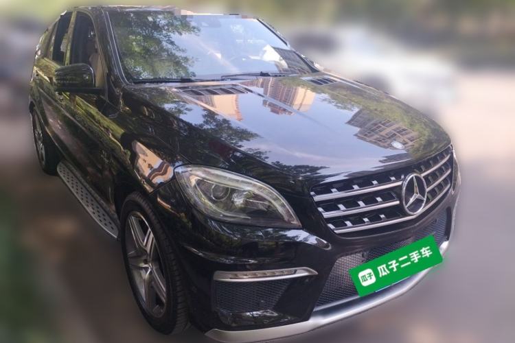 Used Mercedes-Benz M-Class AMG 2012 AMG ML 63 Front Right 45 Deg