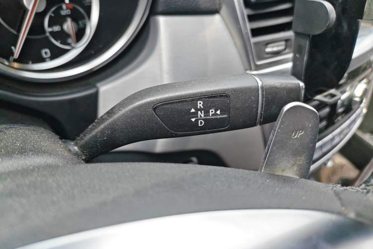 Used Mercedes-Benz M-Class AMG 2012 AMG ML 63 Gear Lever