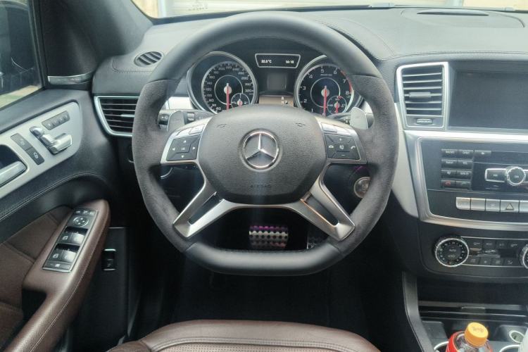 Used Mercedes-Benz M-Class AMG 2012 AMG ML 63 Steering Wheel