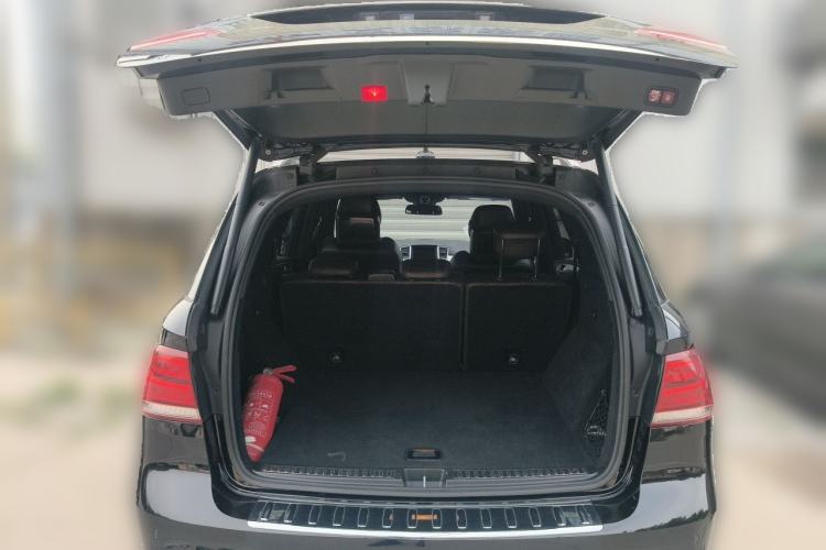Used Mercedes-Benz M-Class AMG 2012 AMG ML 63 Trunk