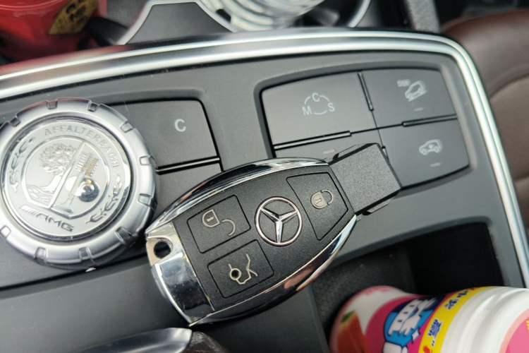 Used Mercedes-Benz M-Class AMG 2012 AMG ML 63 Vehicle Key