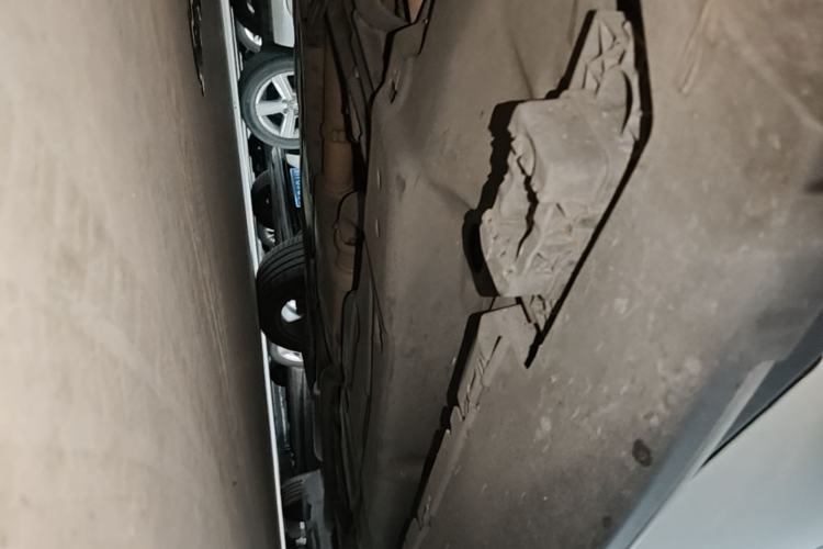 Used Mercedes-Benz M-Class AMG 2012 AMG ML 63 Chassis Front Left