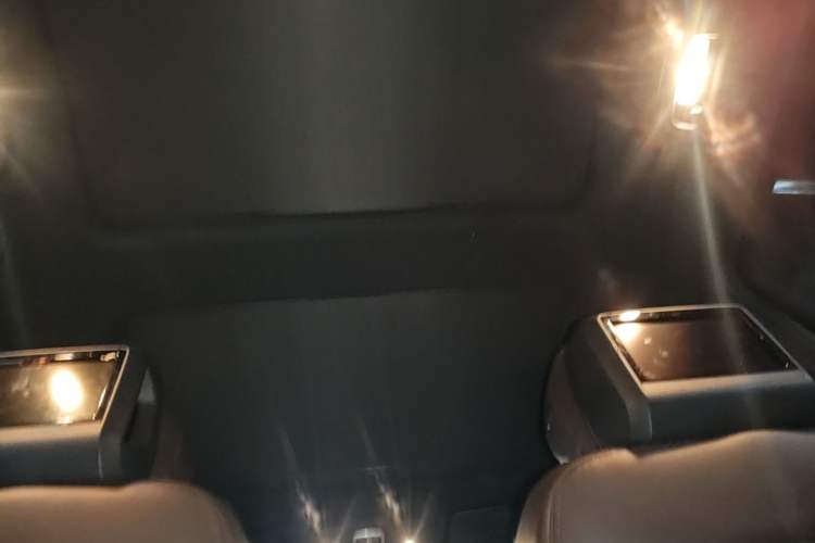 Used Mercedes-Benz M-Class AMG 2012 AMG ML 63 Headliner