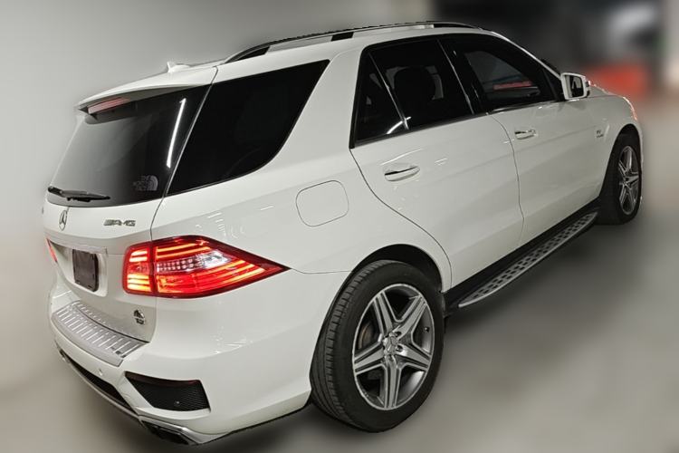 Used Mercedes-Benz M-Class AMG 2012 AMG ML 63 Rear Right 45 Deg