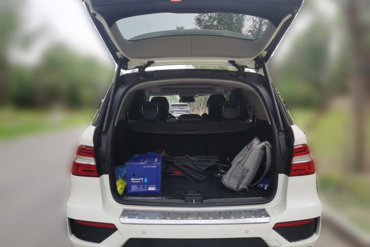 Used Mercedes-Benz M-Class AMG 2012 AMG ML 63 Trunk