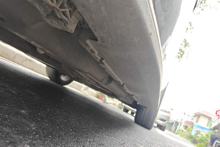 Used Mercedes-Benz M-Class AMG 2014 AMG ML 63 Chassis Front Left