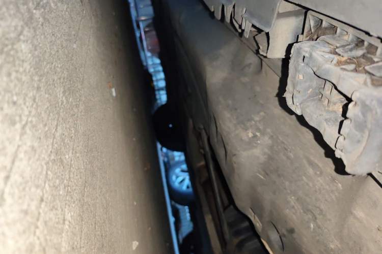 Used Mercedes-Benz M-Class AMG 2014 AMG ML 63 Chassis Front Right