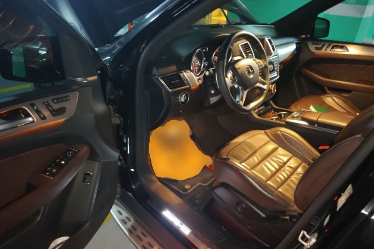 Used Mercedes-Benz M-Class AMG 2014 AMG ML 63 Driver Seat