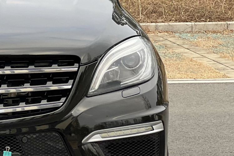 Used Mercedes-Benz M-Class AMG 2014 AMG ML 63 Exterior 10