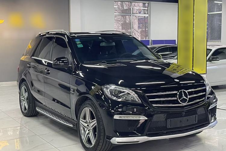 Used Mercedes-Benz M-Class AMG 2014 AMG ML 63 Exterior 2