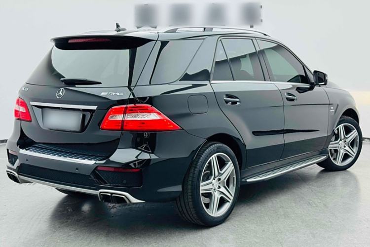 Used Mercedes-Benz M-Class AMG 2014 AMG ML 63 Exterior 3